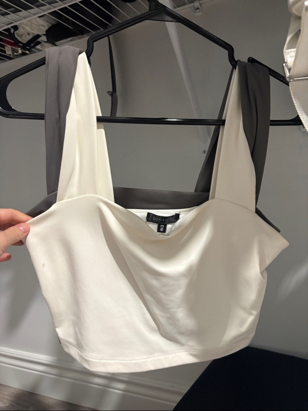 2 Dynamite Cropped Tanks